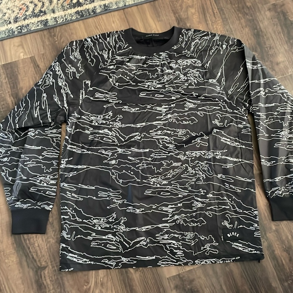 Black Scale L/S Ghost Camo Shirt